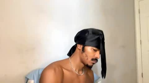 Snapshot of trillahung chatting on September 26, 6:38 pm WapBopper online show from September 26, 6:38 pm