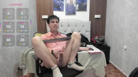 Snapshot of troy_boy20 chatting on October 18, 4:45 pm Troy online show from October 18, 4:45 pm