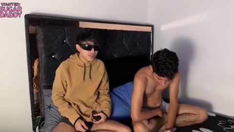 troye_lex online show from October 3, 2:33 pm