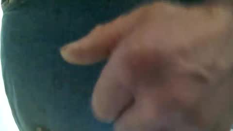 true2u4ever online show from March 18, 11:30 pm