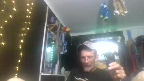 trumprules1121 online show from June 26, 10:12 pm