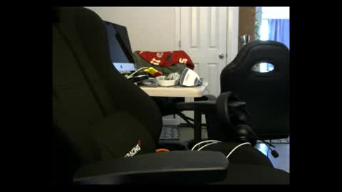 LuvAll online show from October 28, 6:43 pm