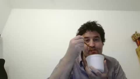 tsartan111 online show from October 3, 6:35 pm