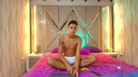 Dani online show from October 13, 7:20 pm