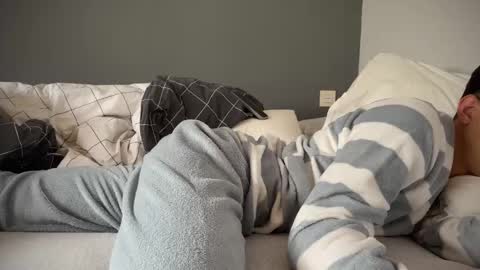 twinksweetlovehot online show from December 4, 10:35 am