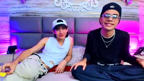    online show from October 2, 8:24 pm