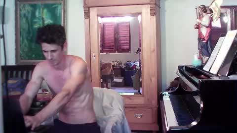 TobeBritta online show from January 5, 5:30 pm