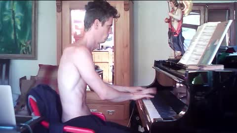 TobeBritta online show from September 17, 12:39 pm