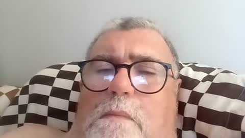 twohats2810 online show from June 24, 6:22 pm