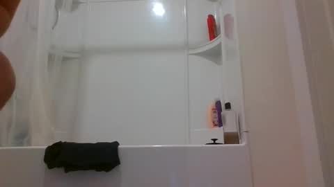 txbigd131369 online show from February 8, 8:46 pm