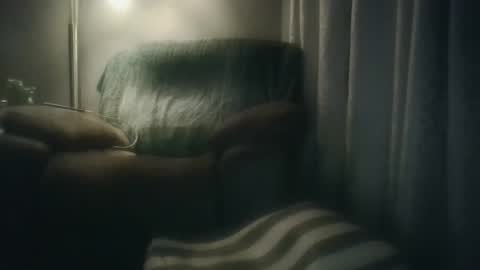 tyler1010101010 online show from January 3, 11:36 pm