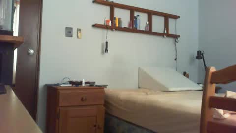 Snapshot of tylertor1984 chatting on March 9, 4:44 pm Aldo rasid online show from March 9, 4:44 pm