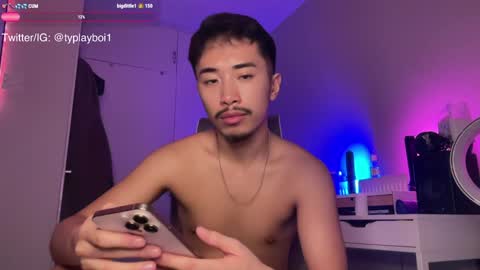 Snapshot of typlayboi chatting on February 4, 8:28 pm Ty Vers LDN online show from February 4, 8:28 pm