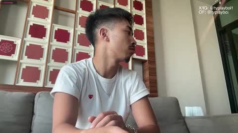 Snapshot of typlayboi chatting on March 12, 8:51 am Ty Vers LDN online show from March 12, 8:51 am