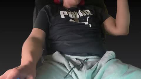 Snapshot of tysean1 chatting on February 9, 9:05 am Slong Dong online show from February 9, 9:05 am