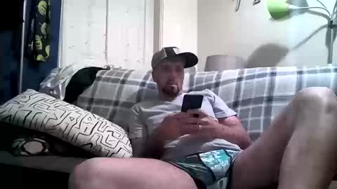 Snapshot of tywinn68 chatting on October 16, 4:48 pm tywinn68 online show from October 16, 4:48 pm