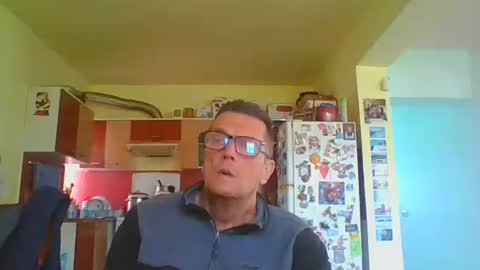 ulmeni7 online show from April 12, 10:38 am