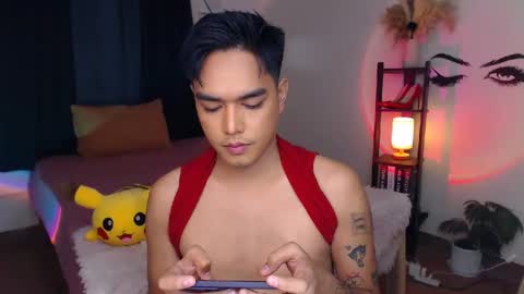 Snapshot of ultimatesexytrans chatting on February 26, 9:56 pm Alex online show from February 26, 9:56 pm