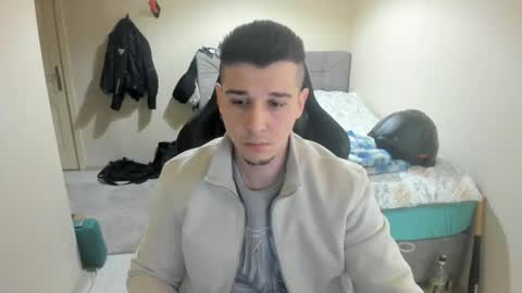 Snapshot of ulxer chatting on March 12, 8:10 pm hi im mike tyson - online show from March 12, 8:10 pm