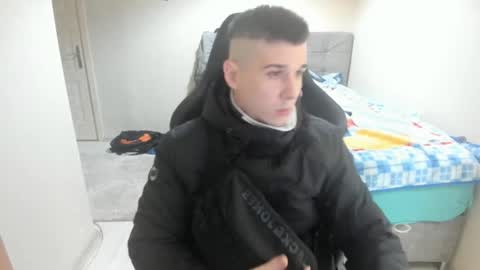 Snapshot of ulxer chatting on January 2, 8:46 pm hi im mike tyson - online show from January 2, 8:46 pm
