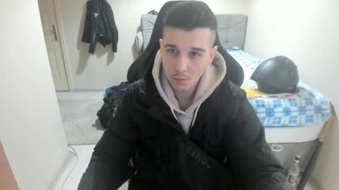 Snapshot of ulxer chatting on January 29, 7:53 pm hi im mike tyson - online show from January 29, 7:53 pm
