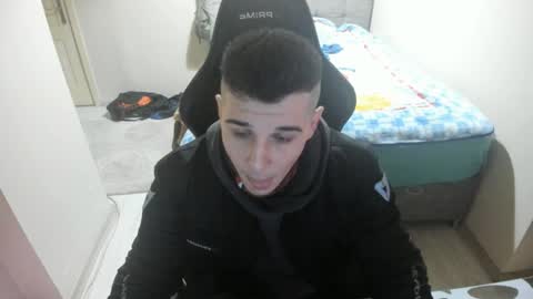 Snapshot of ulxer chatting on January 4, 9:20 pm hi im mike tyson - online show from January 4, 9:20 pm