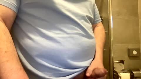 uncutdude321 online show from February 19, 9:58 pm