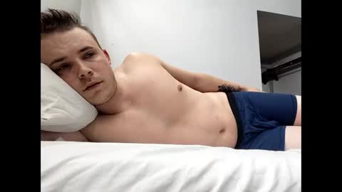 unknownpeopl online show from March 19, 4:26 am