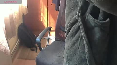 unnamedcock online show from April 17, 8:17 am