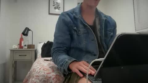 Stepbro online show from December 20, 1:24 am