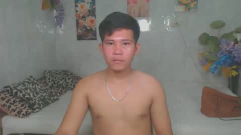 ur_bigcockeziekiel online show from April 4, 5:21 pm