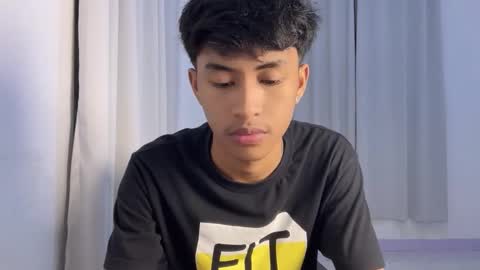 ur_fuckerbttm online show from November 24, 1:34 pm