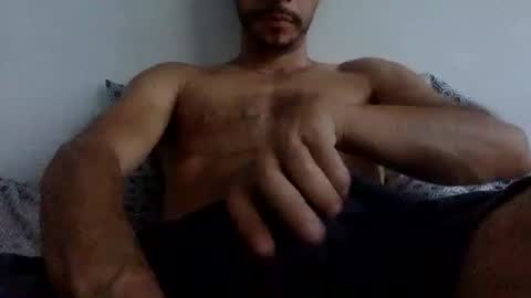 Snapshot of urbestbigdick chatting on October 13, 12:16 am urbestbigdick online show from October 13, 12:16 am