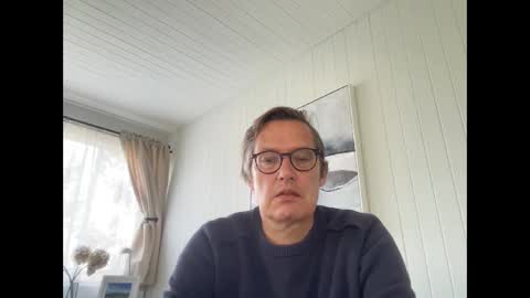 Snapshot of usablemale chatting on March 7, 6:00 pm P online show from March 7, 6:00 pm