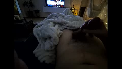 userlive online show from December 6, 6:50 pm