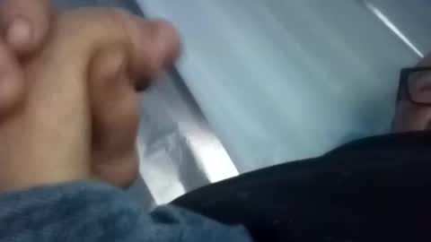 uwannnas online show from April 16, 4:29 pm