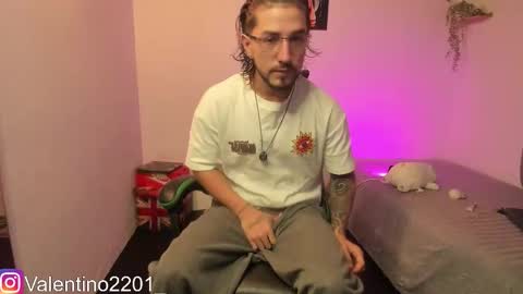 valentino online show from December 16, 1:23 am