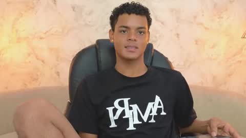 Snapshot of valentino_thompson chatting on September 26, 7:55 pm valentino_thompson online show from September 26, 7:55 pm