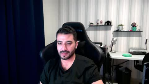 Roberto Carlos online show from October 23, 1:53 am