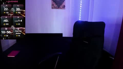 Snapshot of vanvelckan_ chatting on October 16, 6:16 pm vanvelckan_ online show from October 16, 6:16 pm