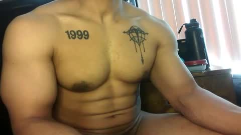 Vegas Love online show from March 23, 8:15 pm