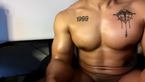 Vegas Love online show from June 3, 3:17 pm