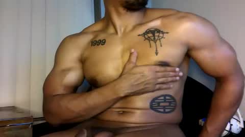 Vegas Love online show from December 4, 10:44 am