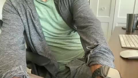 venicebeachdude online show from July 15, 5:41 pm
