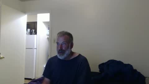 Snapshot of veryveryhairmanindenver chatting on October 7, 12:04 am hairy man online show from October 7, 12:04 am