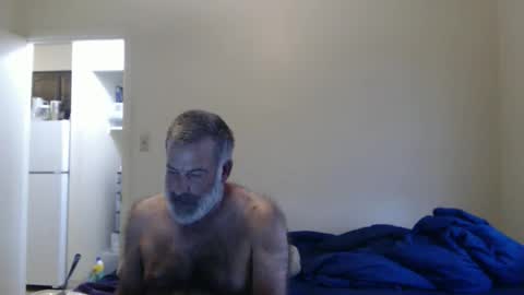 Snapshot of veryveryhairmanindenver chatting on September 26, 12:41 am hairy man online show from September 26, 12:41 am