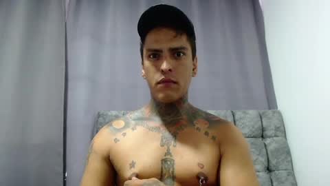 Victor cardenas online show from June 12, 10:29 pm