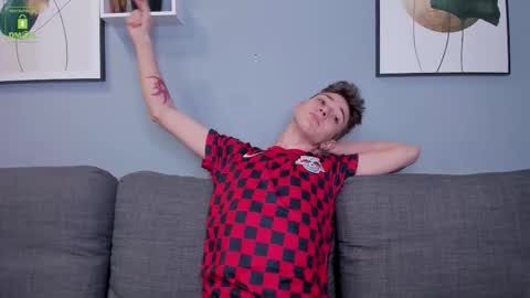 Viego Pattel online show from November 28, 5:37 pm