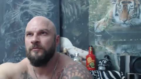 viking online show from April 18, 6:09 pm