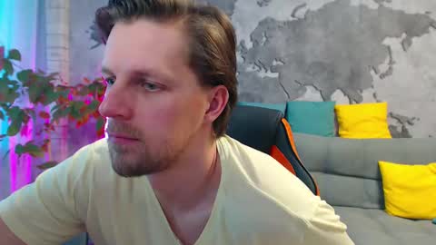 vikingchrisss online show from April 8, 10:14 am